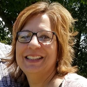 Meet your Posher, Luann